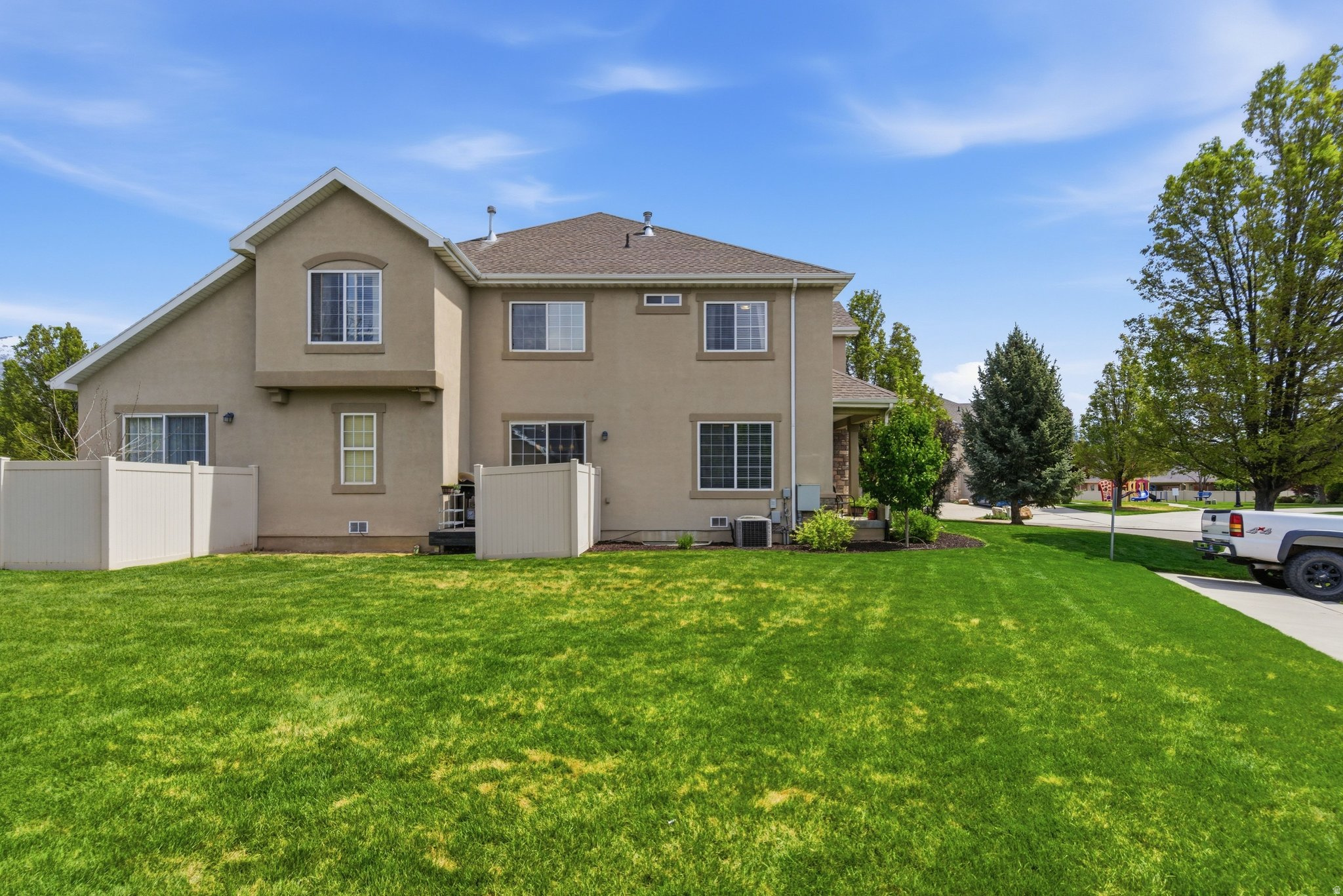 HAYMAKER RETREAT CONDO - Residential