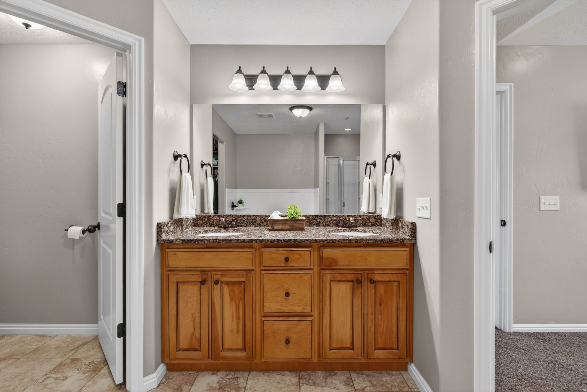HAYMAKER RETREAT CONDO - Residential