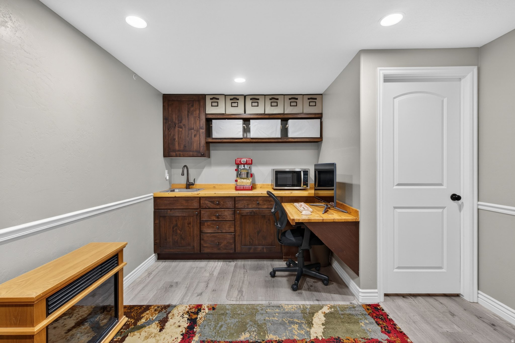 HAYMAKER RETREAT CONDO - Residential