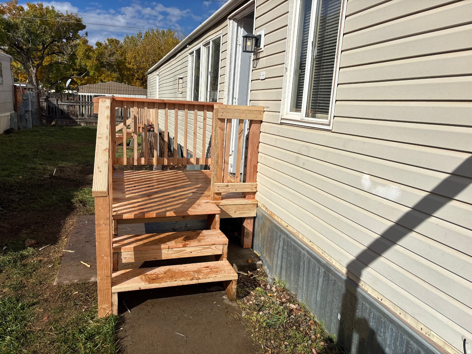 MAMMOTH MOBILE ESTATES - Residential