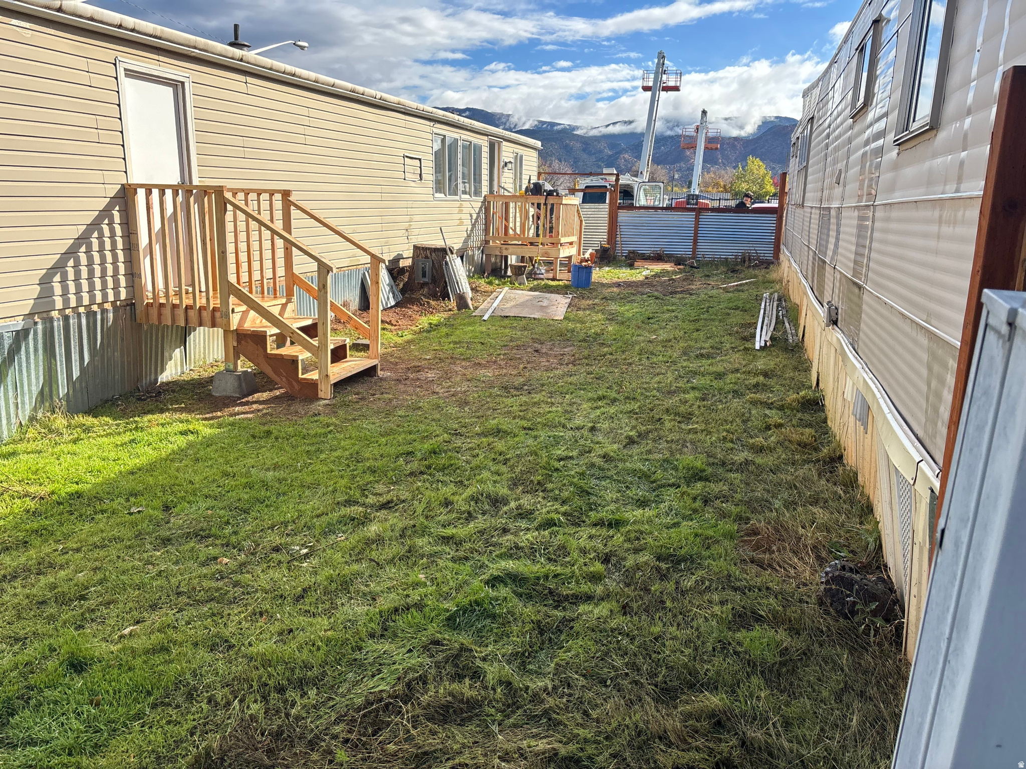 MAMMOTH MOBILE ESTATES - Residential