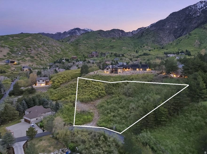 This 1.57 Acre lot is waiting for you! Tucked away in a very private, quiet and secluded area of Dimple Dell in a small gated community. Once you see it your dream home will come alive! Hidden ridge has you in one of the best areas of Salt Lake, reach the ski resorts of Snowbird, Alta, Solitude, and Brighton and Big/Little Cottonwood Canyons all within 15-30 minutes. There is an array of hiking and biking trails given the close proximity to Dimple Dell and the mountains. Bring your own builder and make your dream home come true!