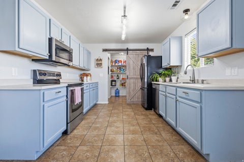 Tiny photo for 341 S SPANISH FIELDS DR, Spanish Fork, UT 84660 (MLS # 2184909)
