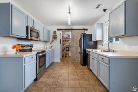 Tiny photo for 341 S SPANISH FIELDS DR, Spanish Fork, UT 84660 (MLS # 2184909)