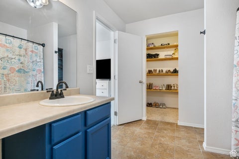 Tiny photo for 341 S SPANISH FIELDS DR, Spanish Fork, UT 84660 (MLS # 2184909)
