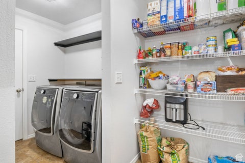 Tiny photo for 341 S SPANISH FIELDS DR, Spanish Fork, UT 84660 (MLS # 2184909)