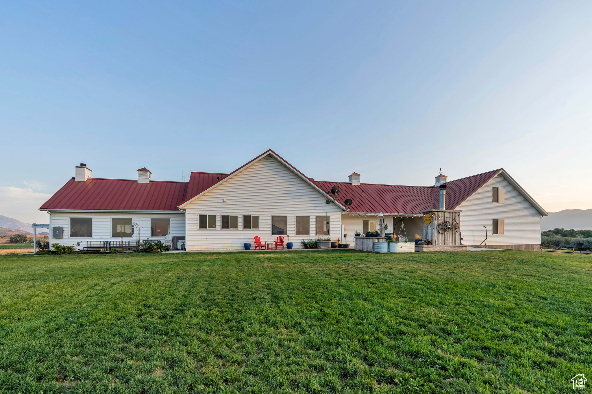 Goshen, Utah 84633, United States, 9 Bedrooms Bedrooms, ,5 BathroomsBathrooms,Residential,Active,48803