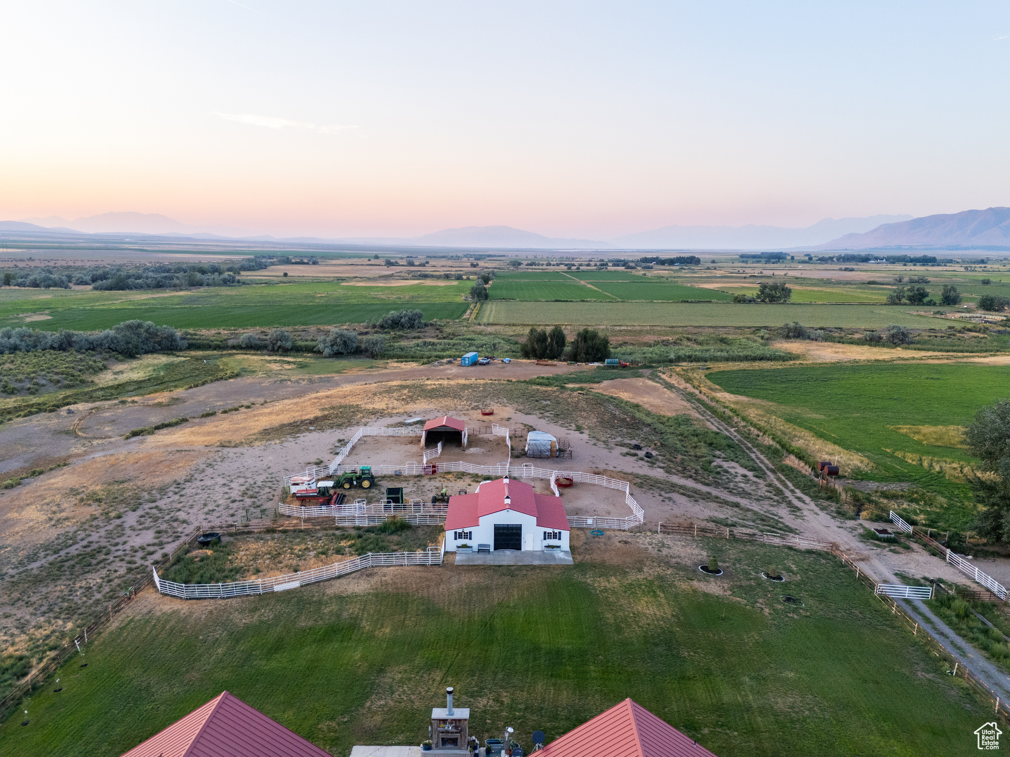 Goshen, Utah 84633, United States, 9 Bedrooms Bedrooms, ,5 BathroomsBathrooms,Residential,Active,48803