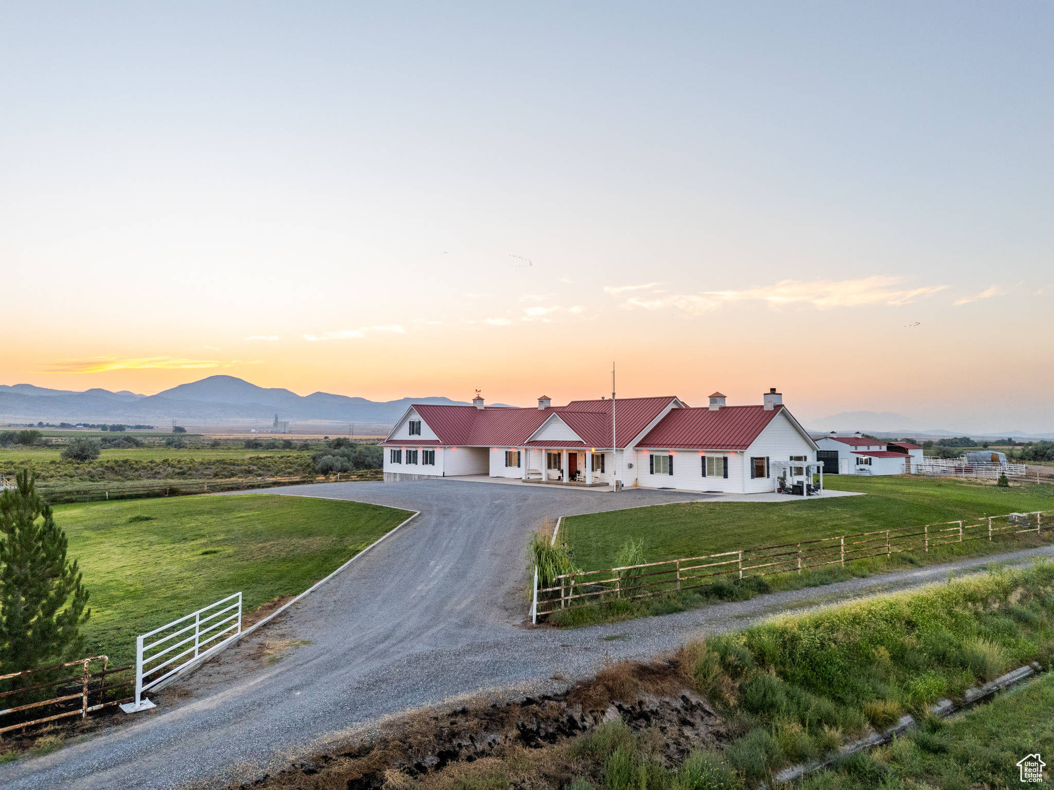 Goshen, Utah 84633, United States, 9 Bedrooms Bedrooms, ,5 BathroomsBathrooms,Residential,Active,48803