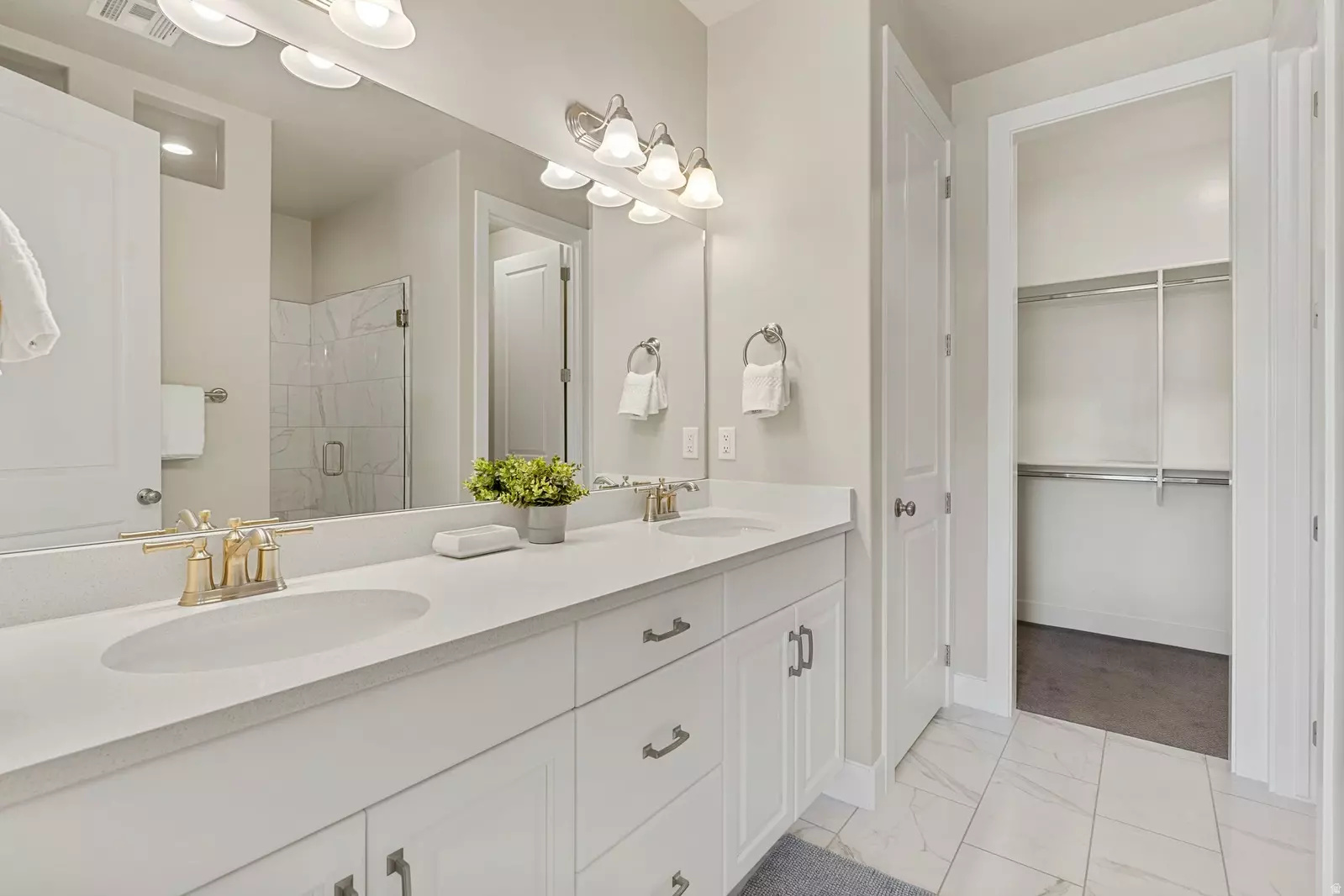 ESCONDIDO AT SIENNA HILLS PH 1 - Residential