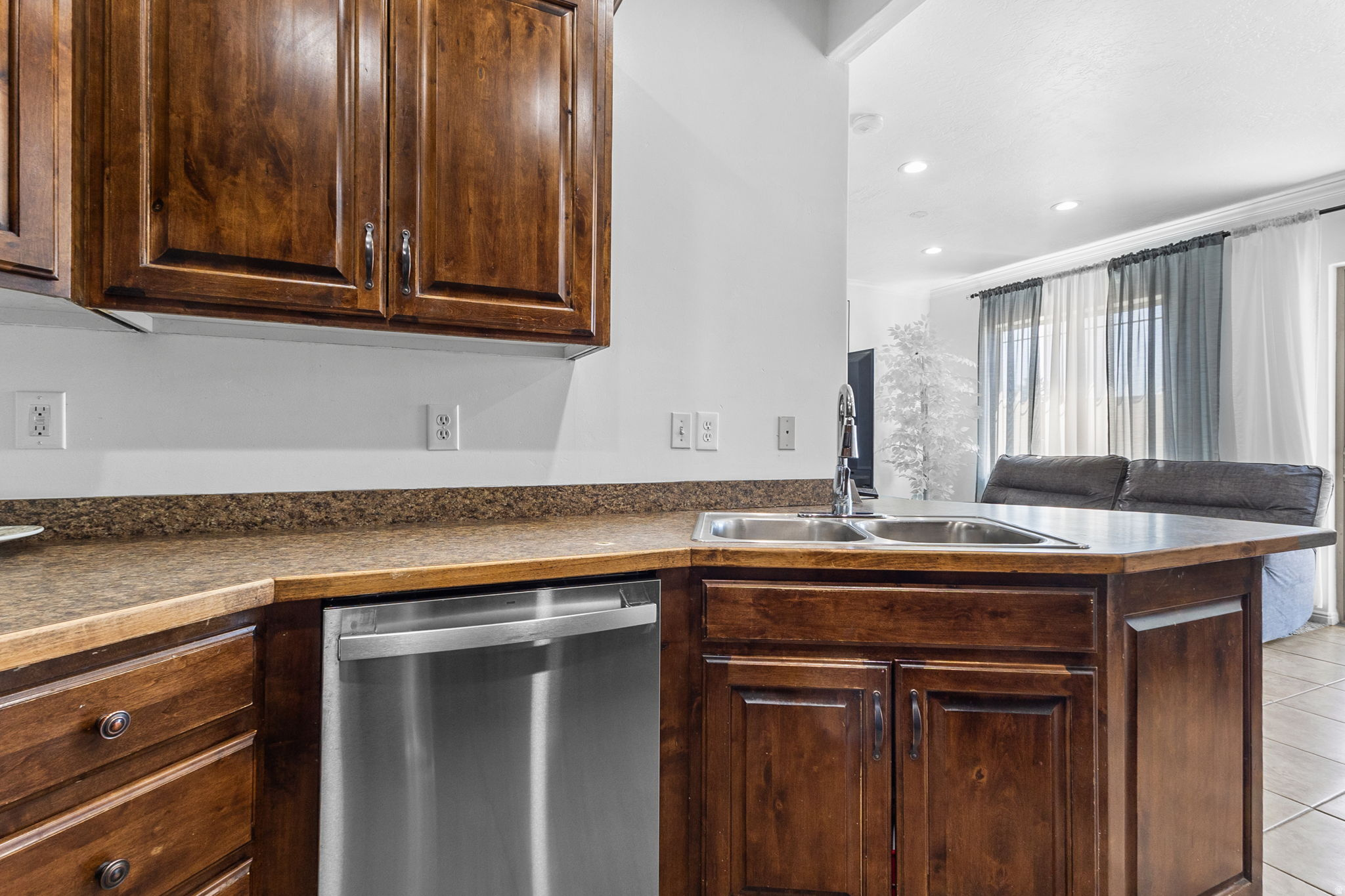 PEBBLEWOOD ESTATES - Residential