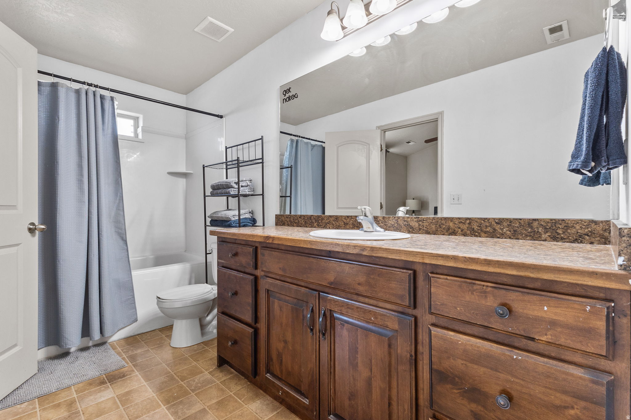 PEBBLEWOOD ESTATES - Residential