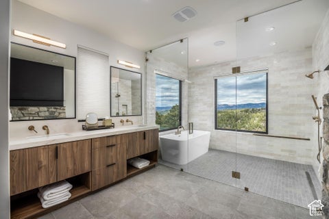 Tiny photo for 3780 N ROYAL DR, Duck Creek Village, UT 84762 (MLS # 2190151)