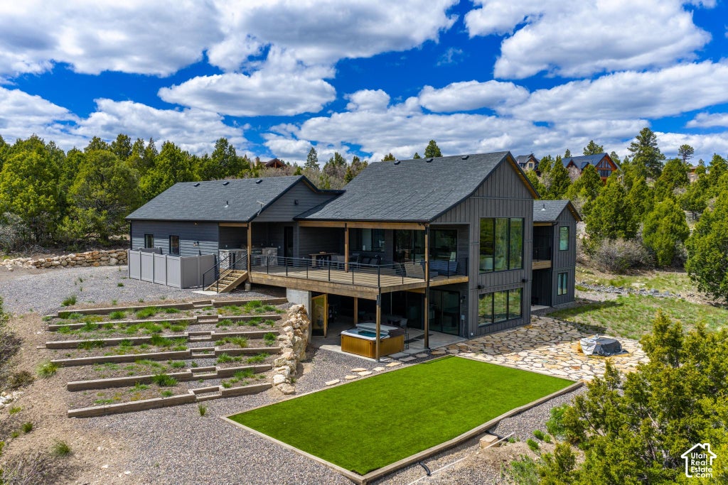 Photo of 3780 N ROYAL DR, Duck Creek Village, UT 84762 (MLS # 2190151)