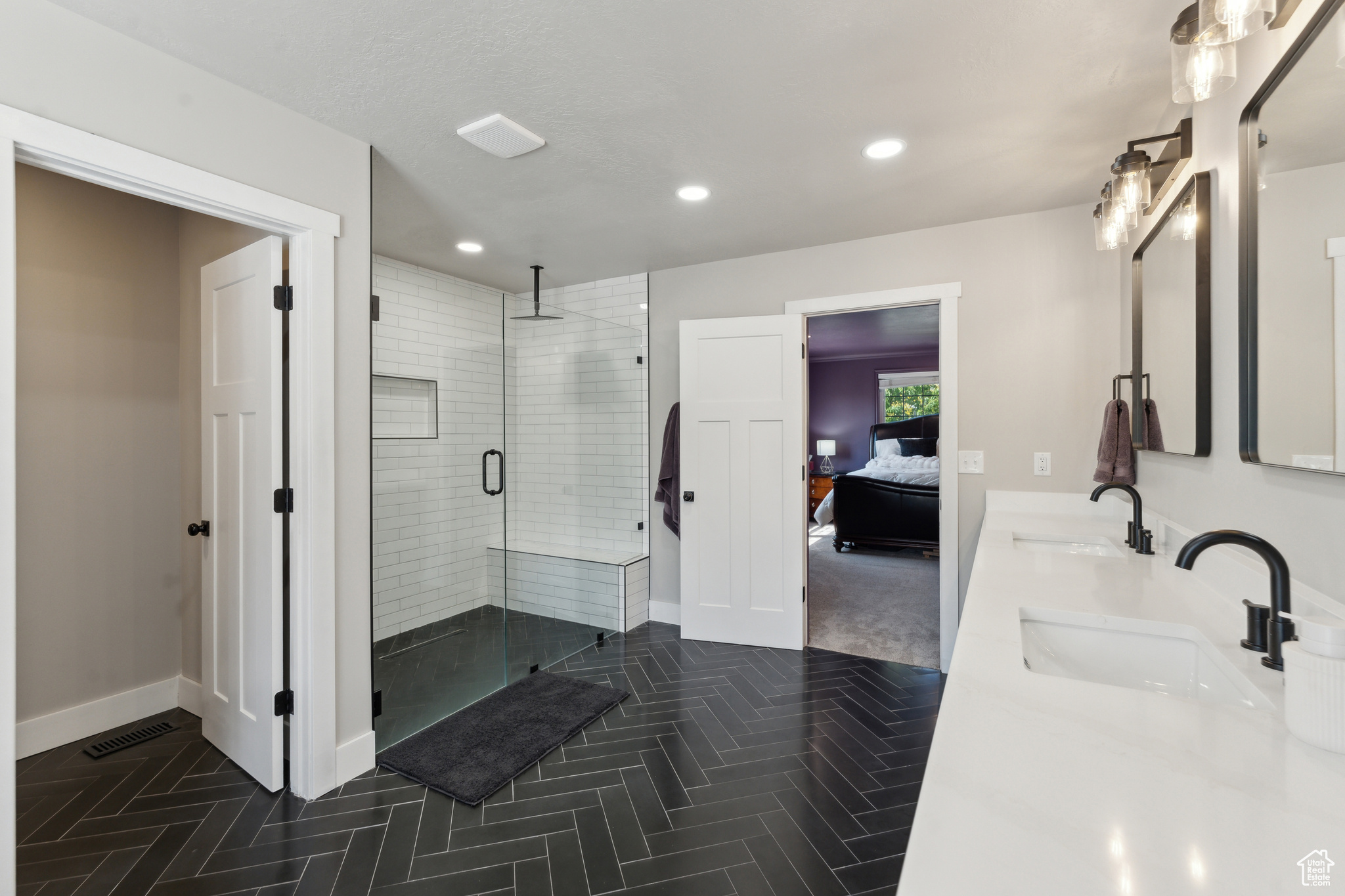 KERRYBROOK ESTATES - Residential