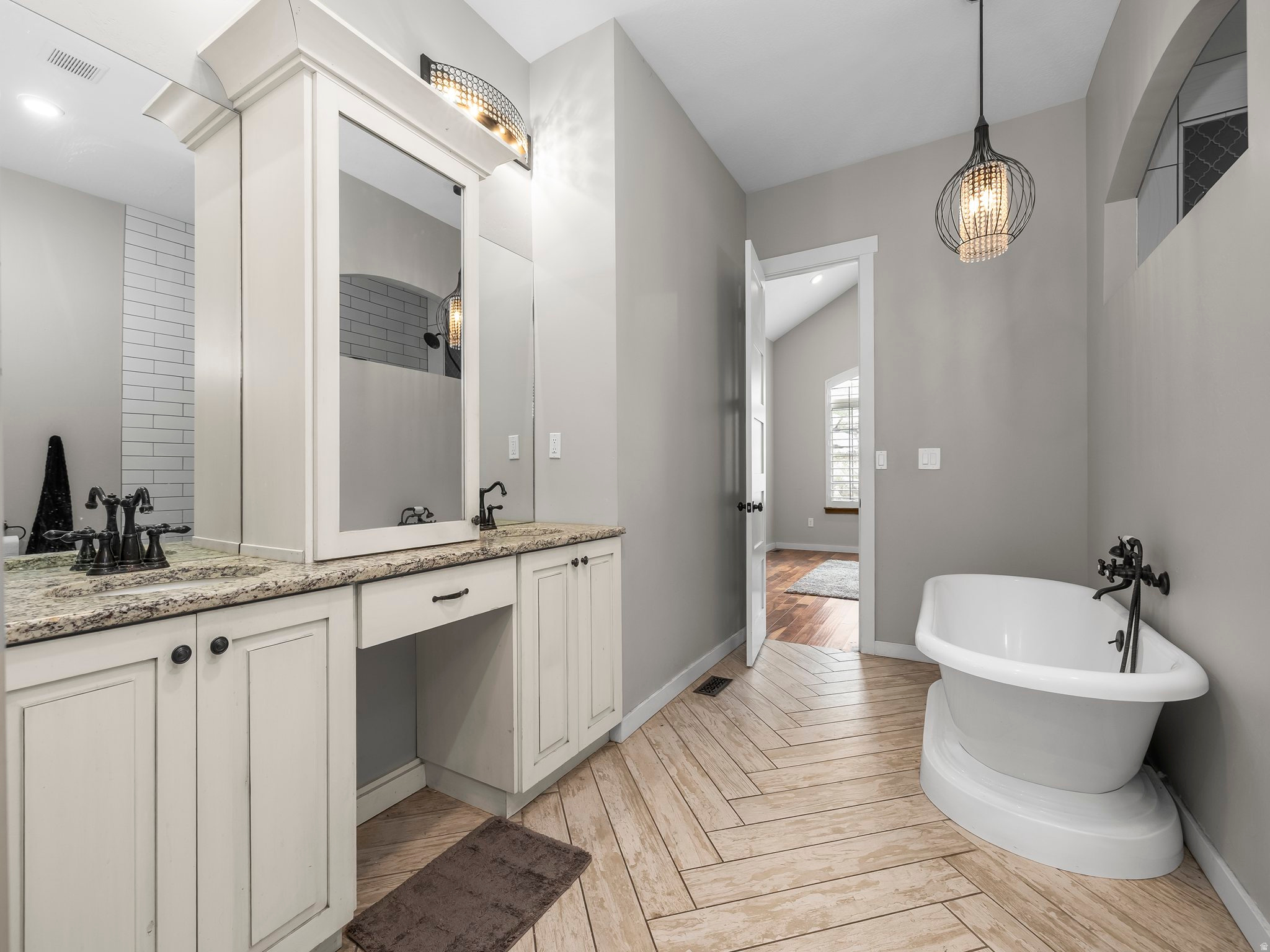 PARK HILL COLLECTION - Residential