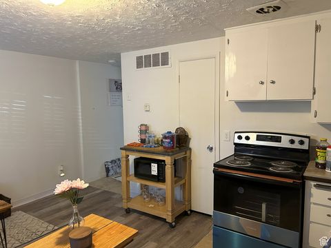Photo of 246 E HELM AVE #O, South Salt Lake, UT 84115 (MLS # 2085042) Photo of 246 E HELM AVE #O, South Salt Lake, UT 84115 (MLS # 2085042)