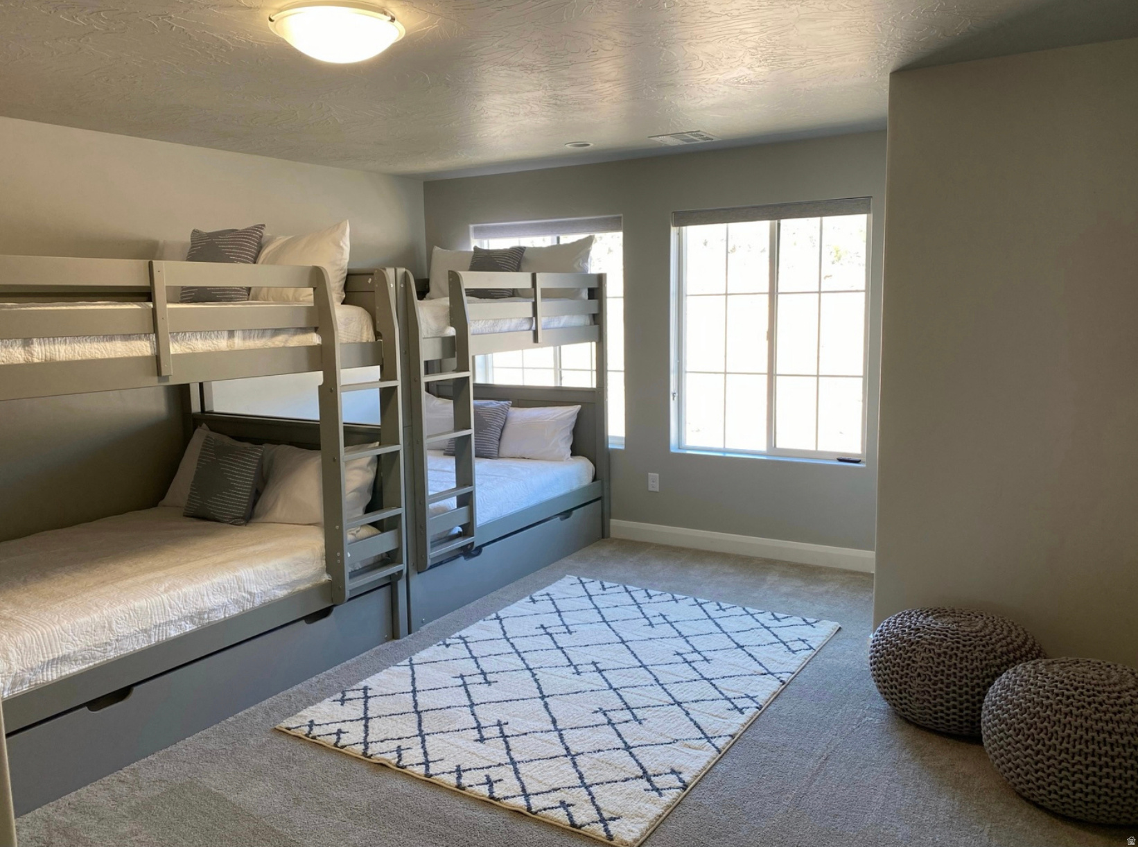 ESCONDIDO - Residential