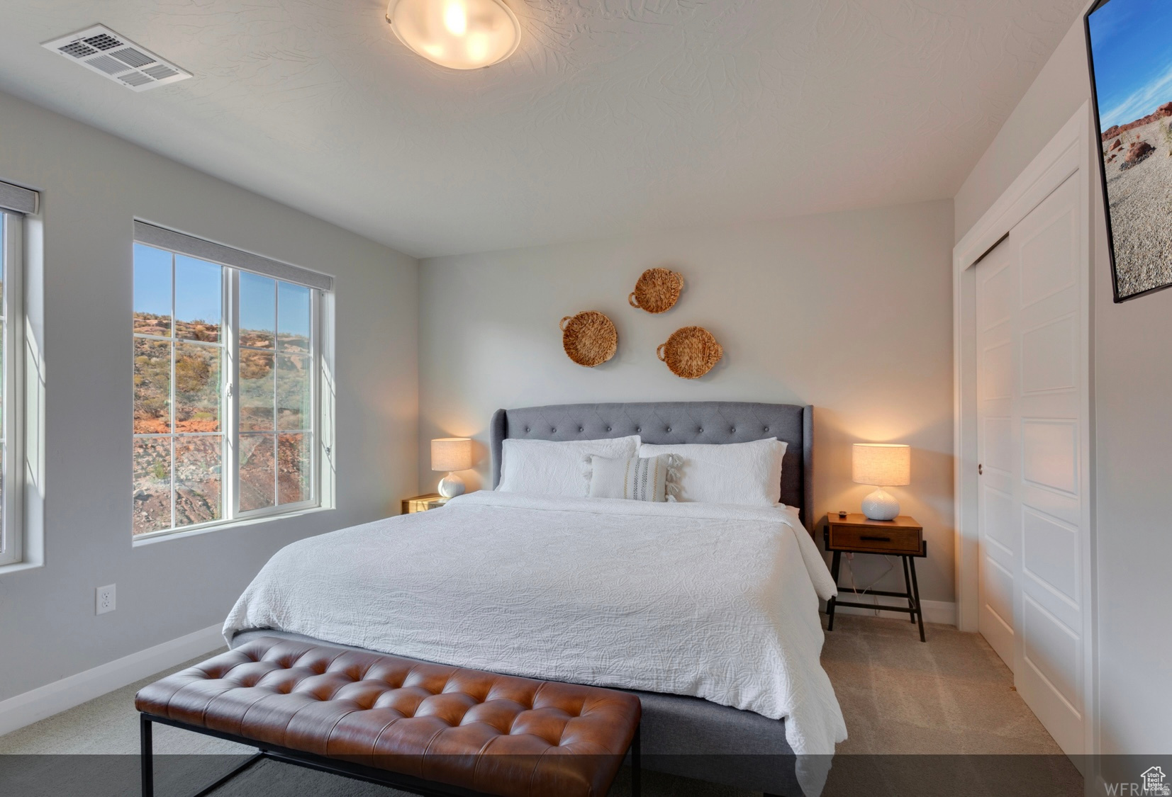 ESCONDIDO - Residential