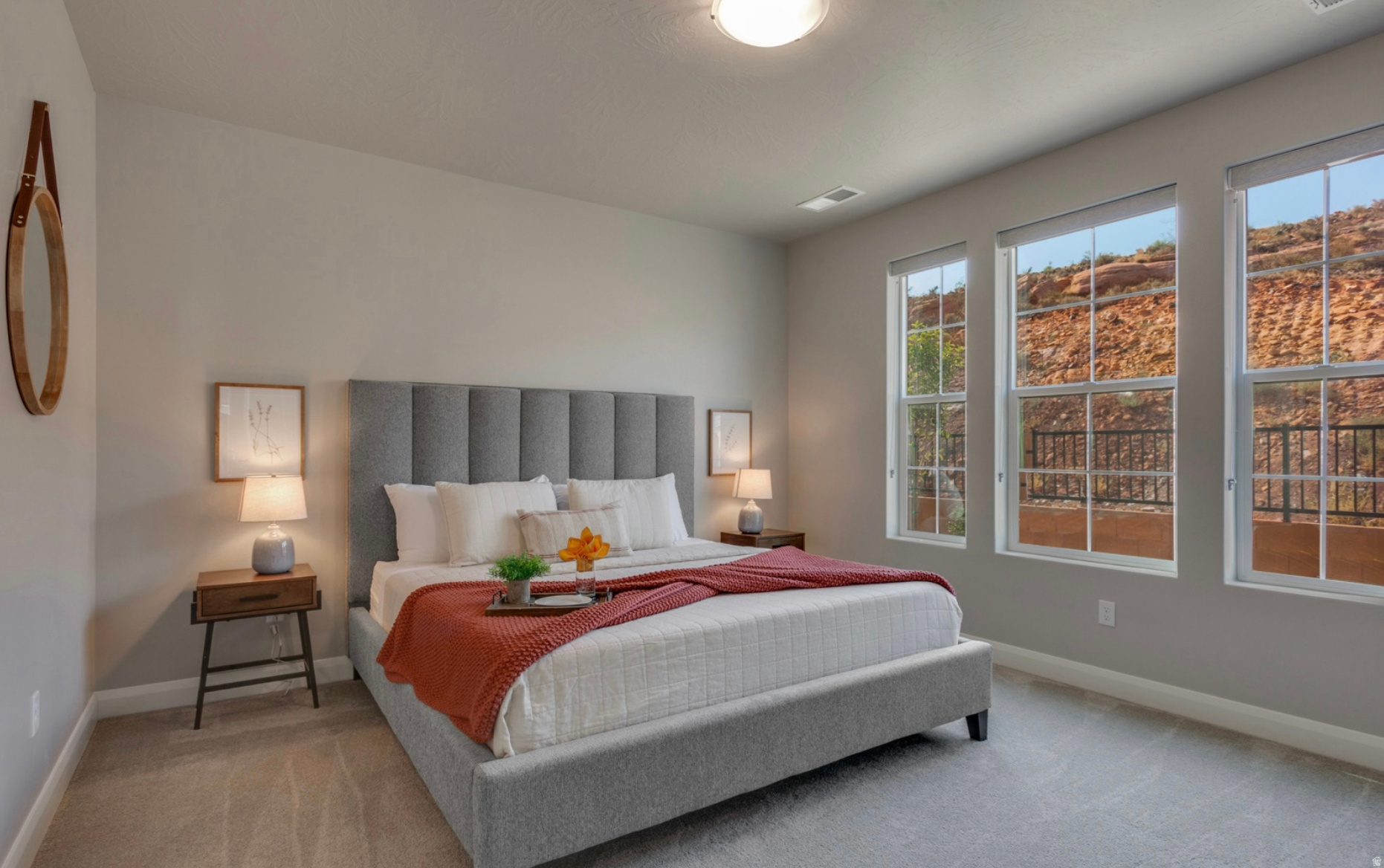 ESCONDIDO - Residential