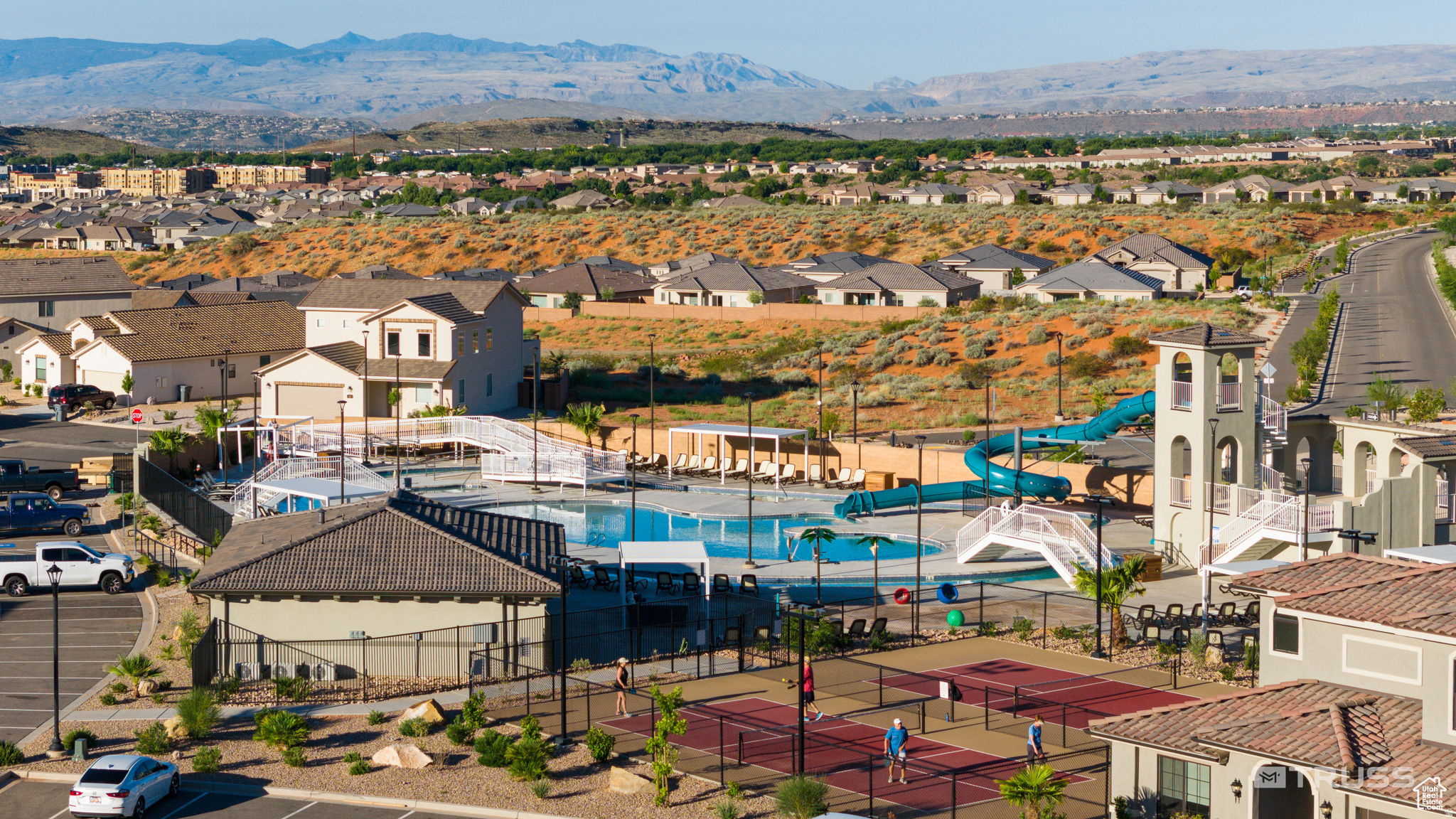 ESCONDIDO - Residential