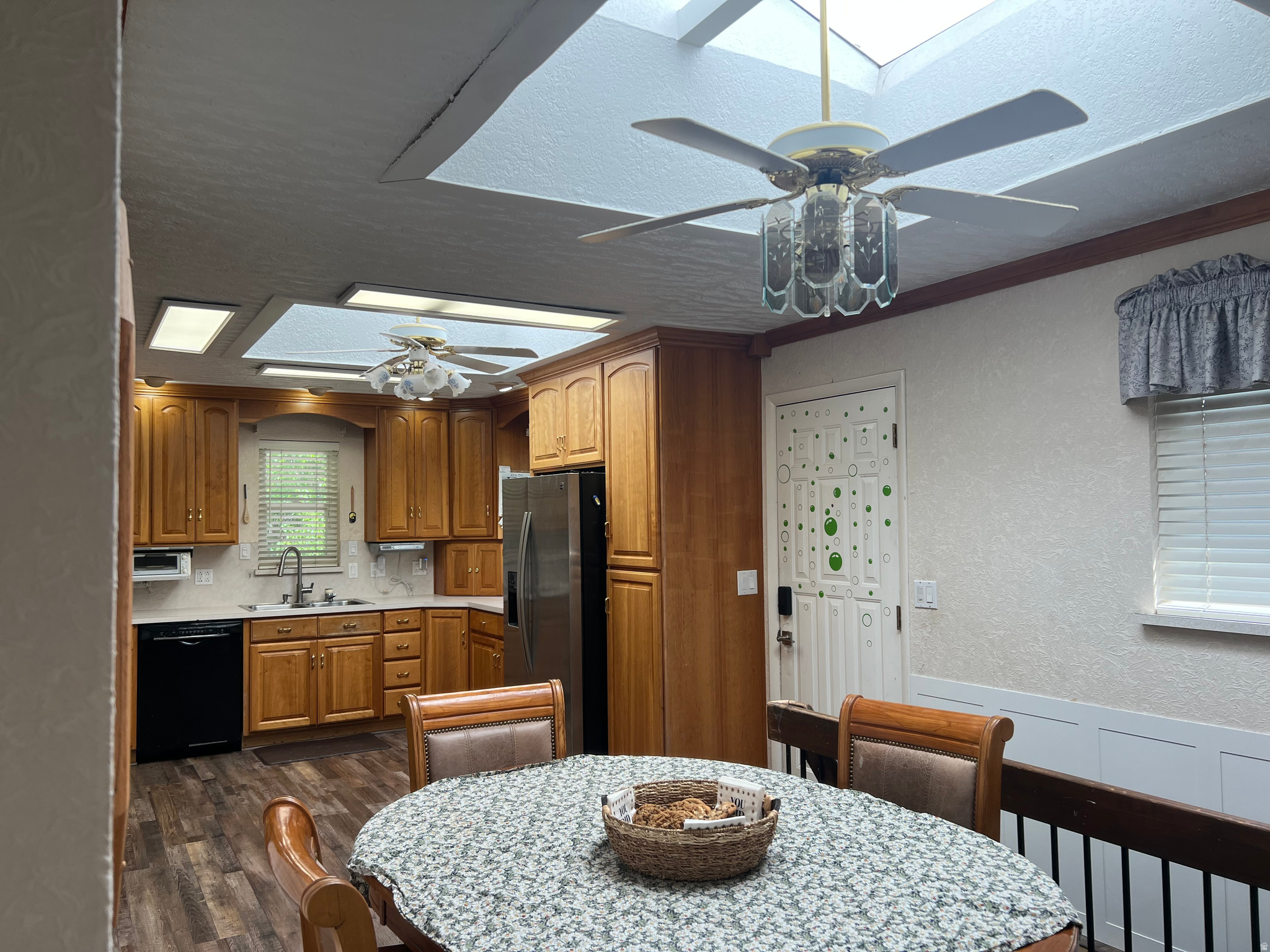 SHERWOOD PARK - Residential