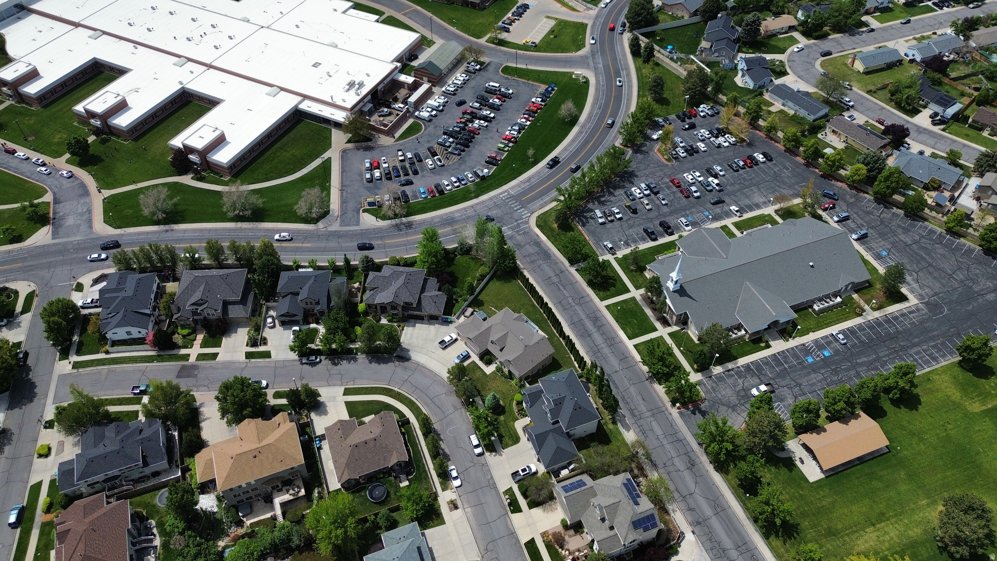 CARRARA VILLAS AMD - Residential