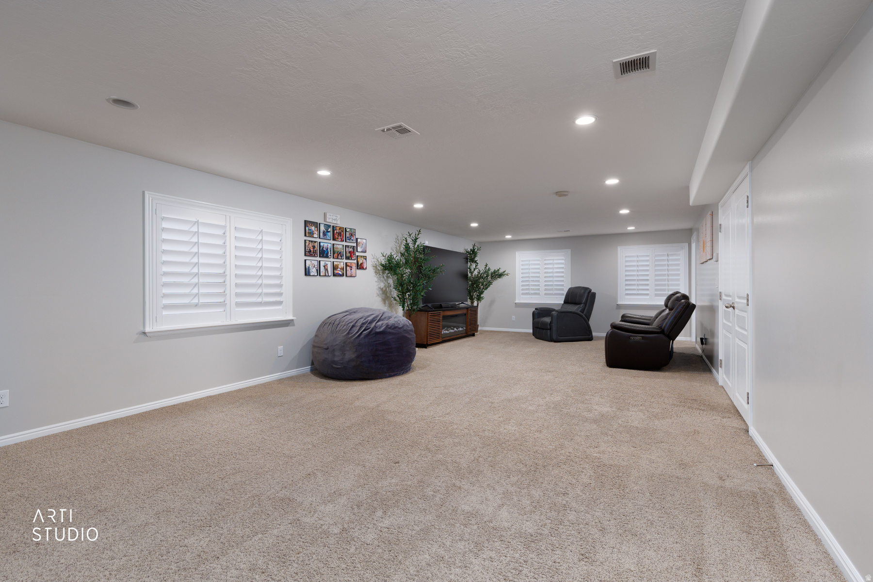 CARRARA VILLAS AMD - Residential