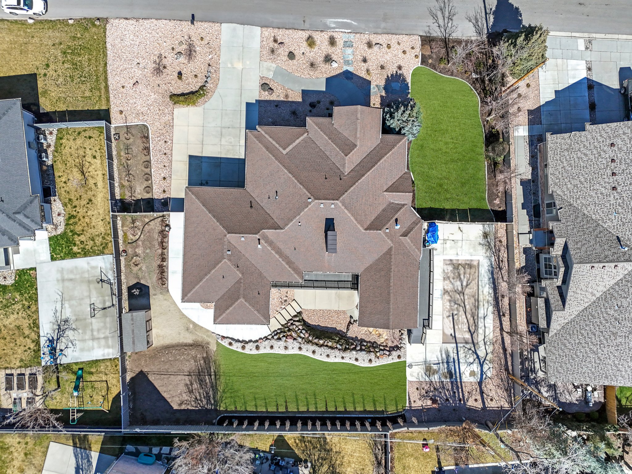 CHARLESTON PLACE - Residential