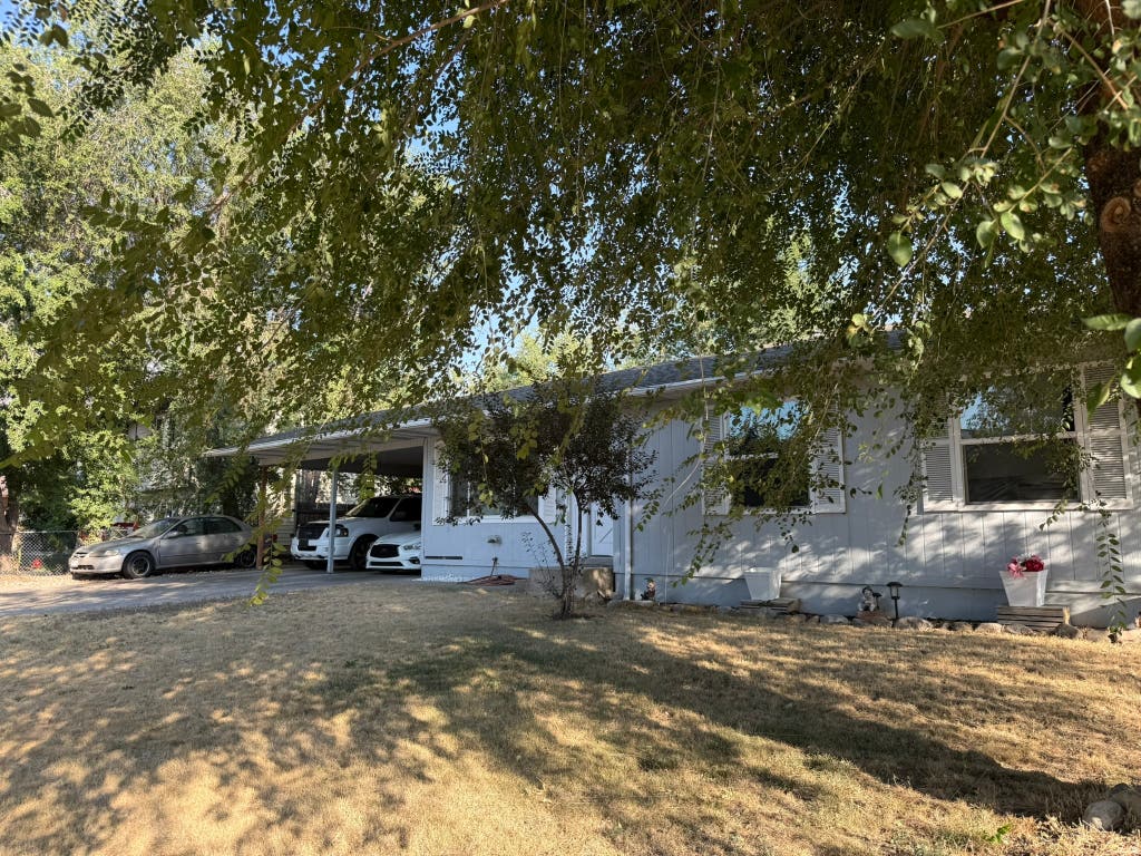 Photo of 315 W LAKEWOOD Dr, Provo, UT 84601 (MLS # 2176951)
