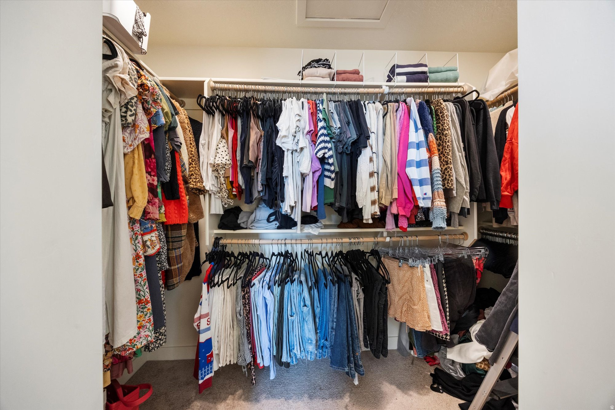 RIDGEVIEW - Residential Lease