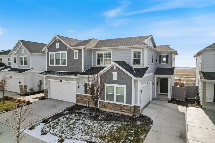 Stunning David Weekleybuilt home backing directly to the Murdock Trail with unobstructed views of the mountains, Utah Lake, and Mount Timpanogos Temple. Thoughtfully upgraded throughout with engineered wood flooring, designer lighting, custom shutters on every window, upgraded counters, and premium appliances. The open main level is filled with natural light and ideal for both everyday living and entertaining. Finished basement offers a private suite plus additional family/play space. Oversized primary suite features breathtaking views and enough room to create a private sitting area. Enjoy a fully fenced, private backyard with custom gazebo-perfect for relaxing or hosting gatherings. Rare trail-side location with panoramic scenery, refined finishes, and flexible living spaces-this home truly offers the best of Utah living. HOA Fee to be paid by renter.