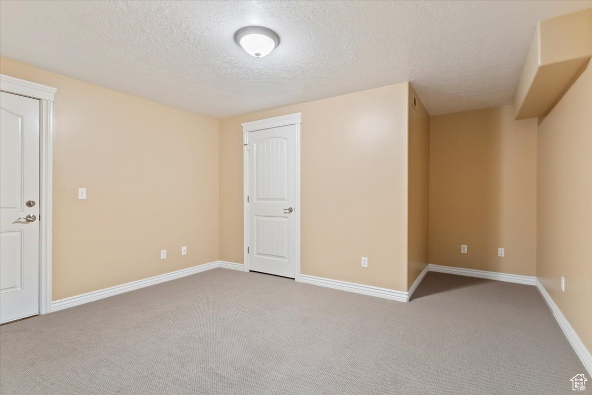 HOLLADAY SPRINGS - Residential