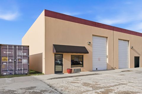 Tiny photo for 897 W 100 N #I, North Salt Lake, UT 84054 (MLS # 2126401)