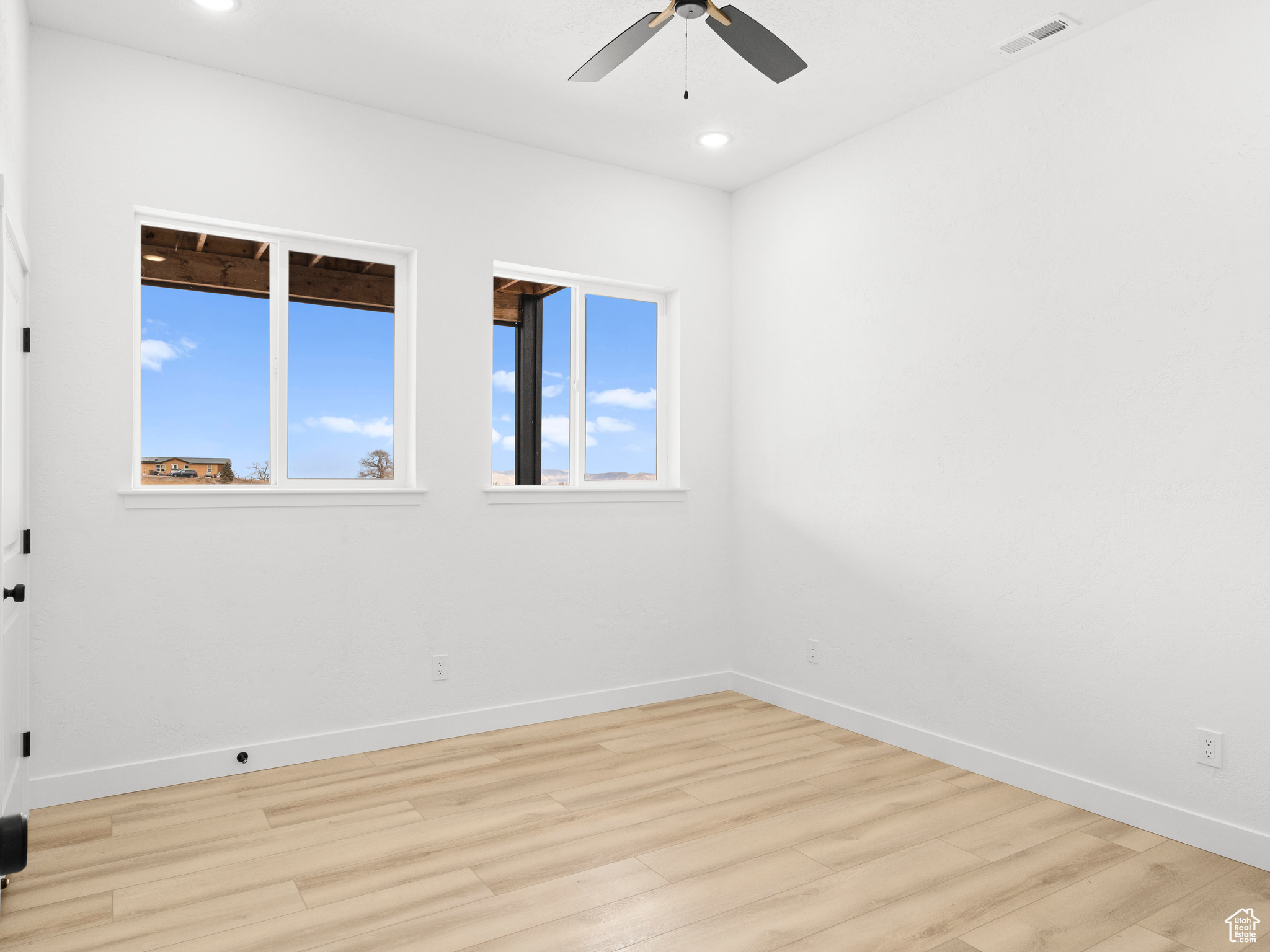 2752 S Country Way, Garden City, Utah image 11