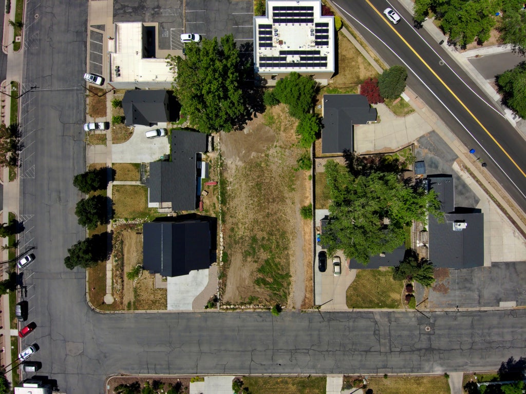 Photo of 129 E 100 S, Farmington, UT 84025 (MLS # 2181691)