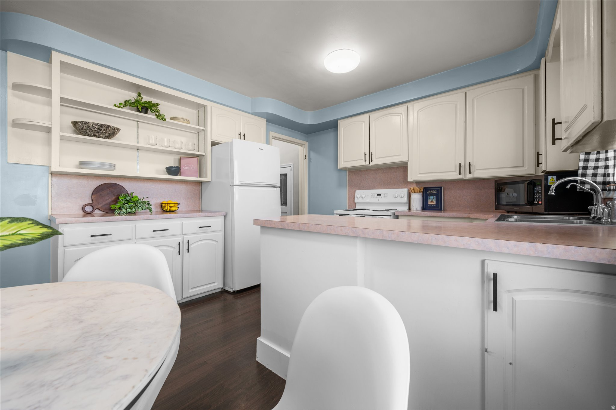 LAKE VIEW WARD - Residential