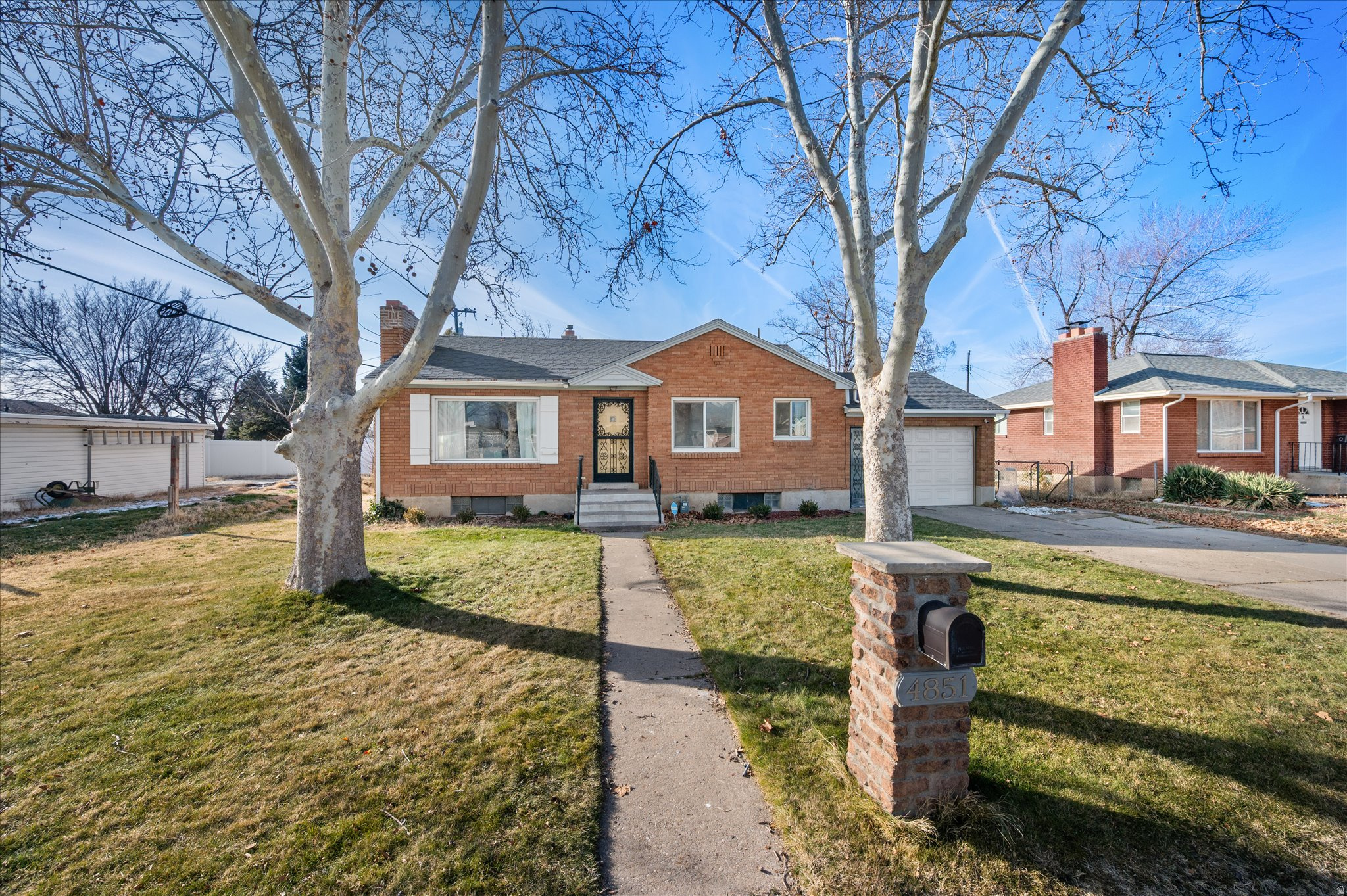 LAKE VIEW WARD - Residential