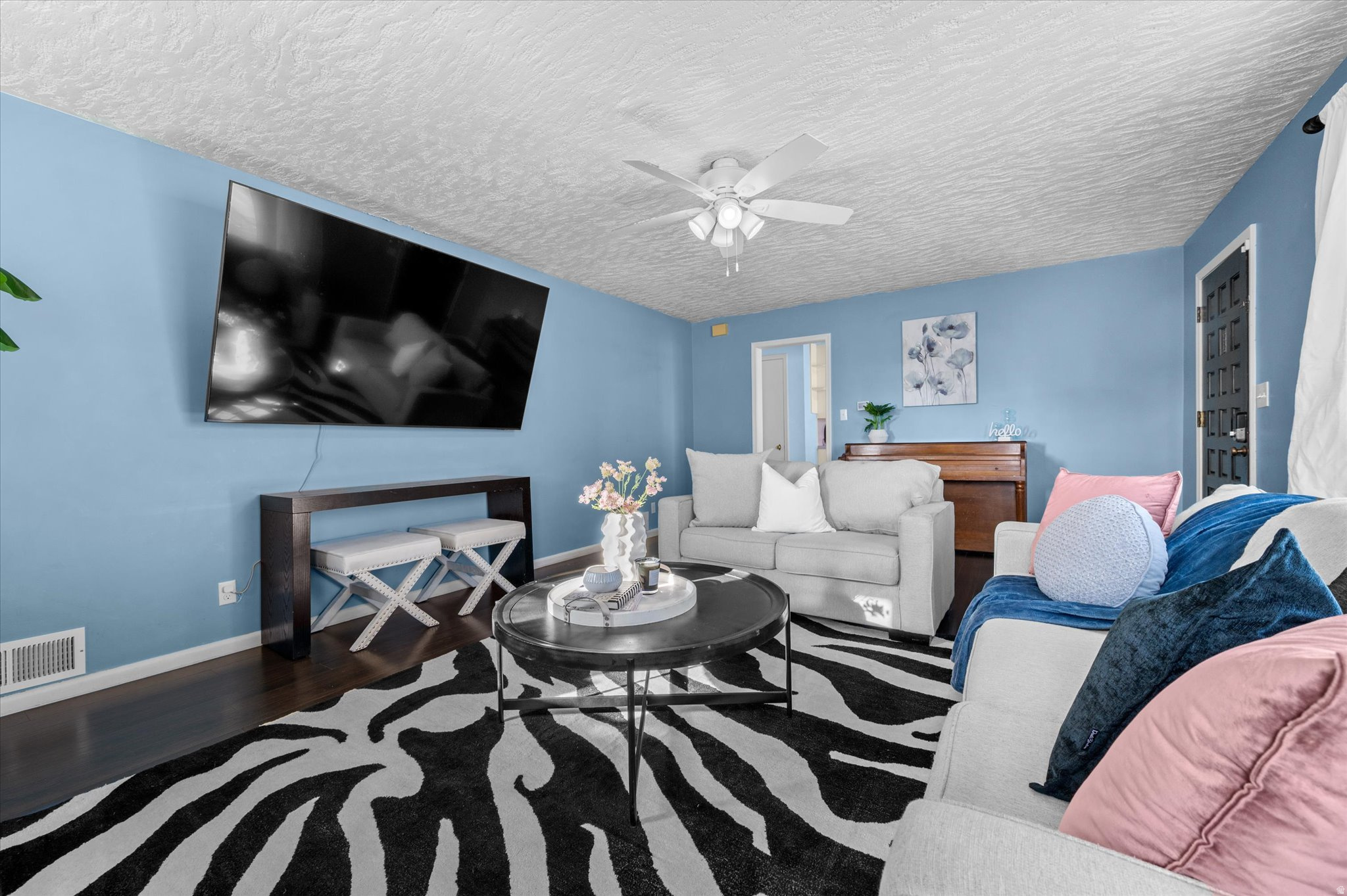 LAKE VIEW WARD - Residential