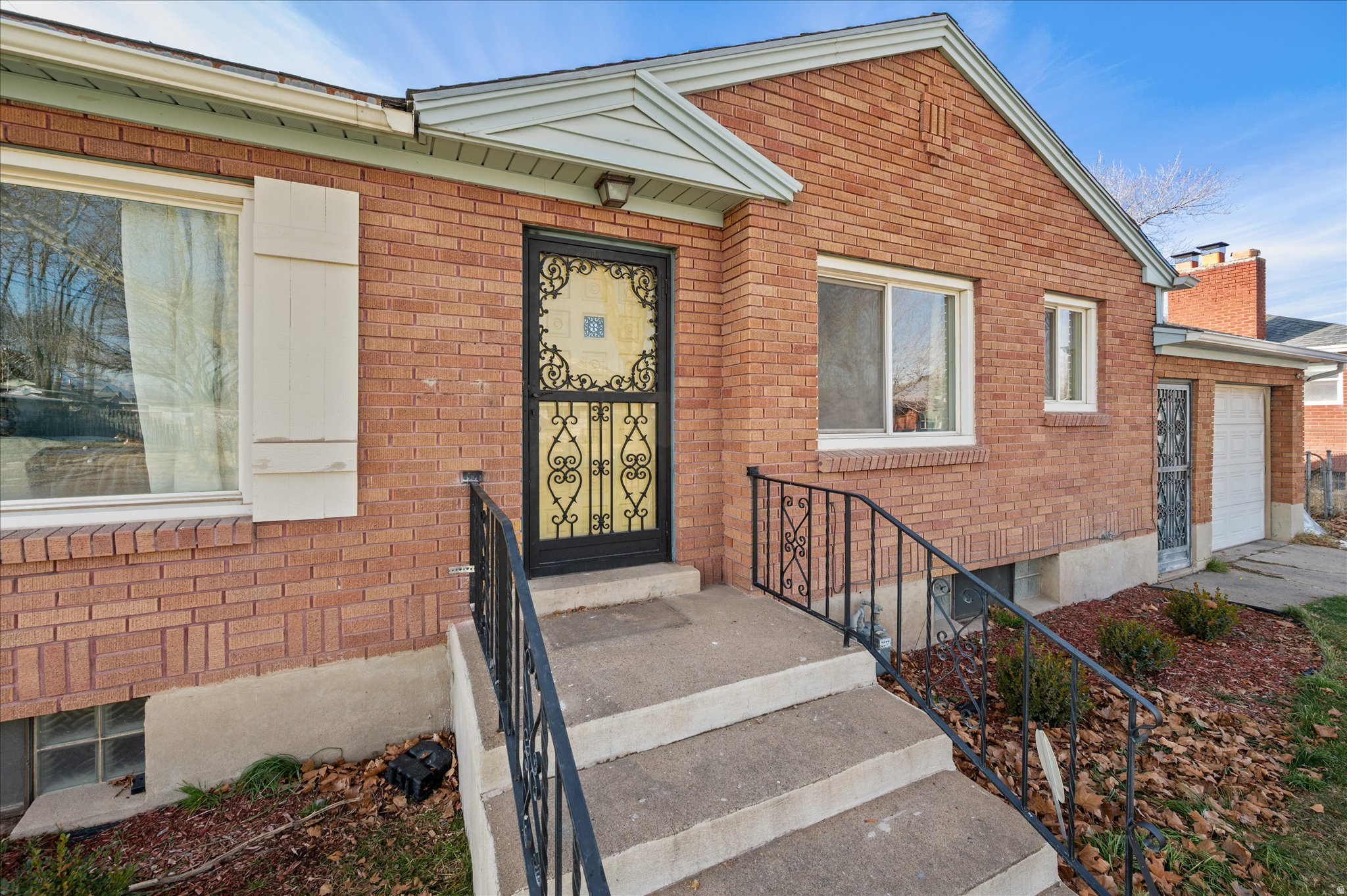 LAKE VIEW WARD - Residential