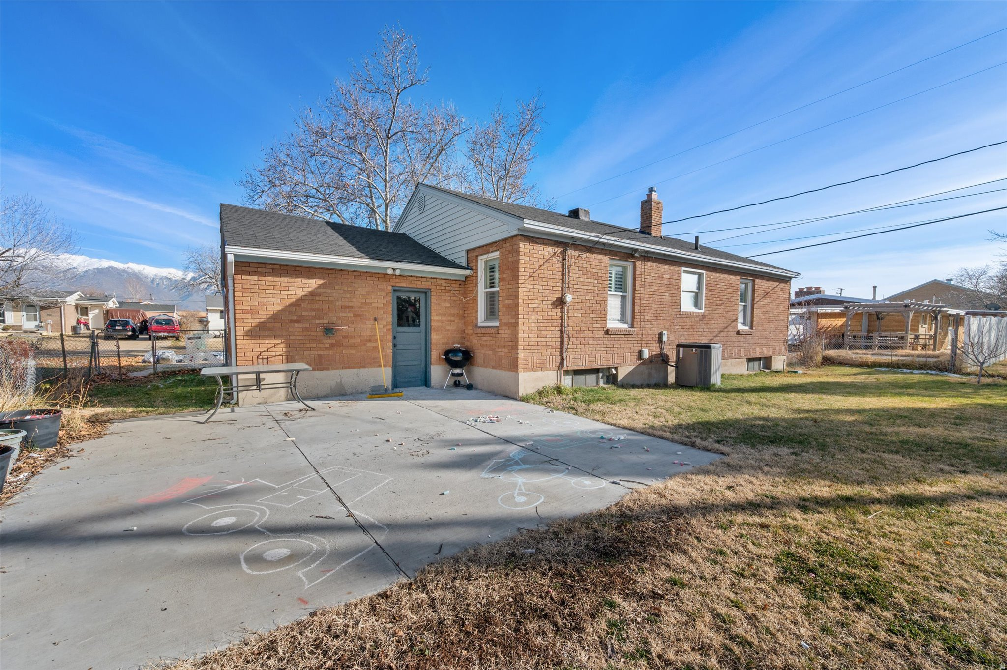 LAKE VIEW WARD - Residential