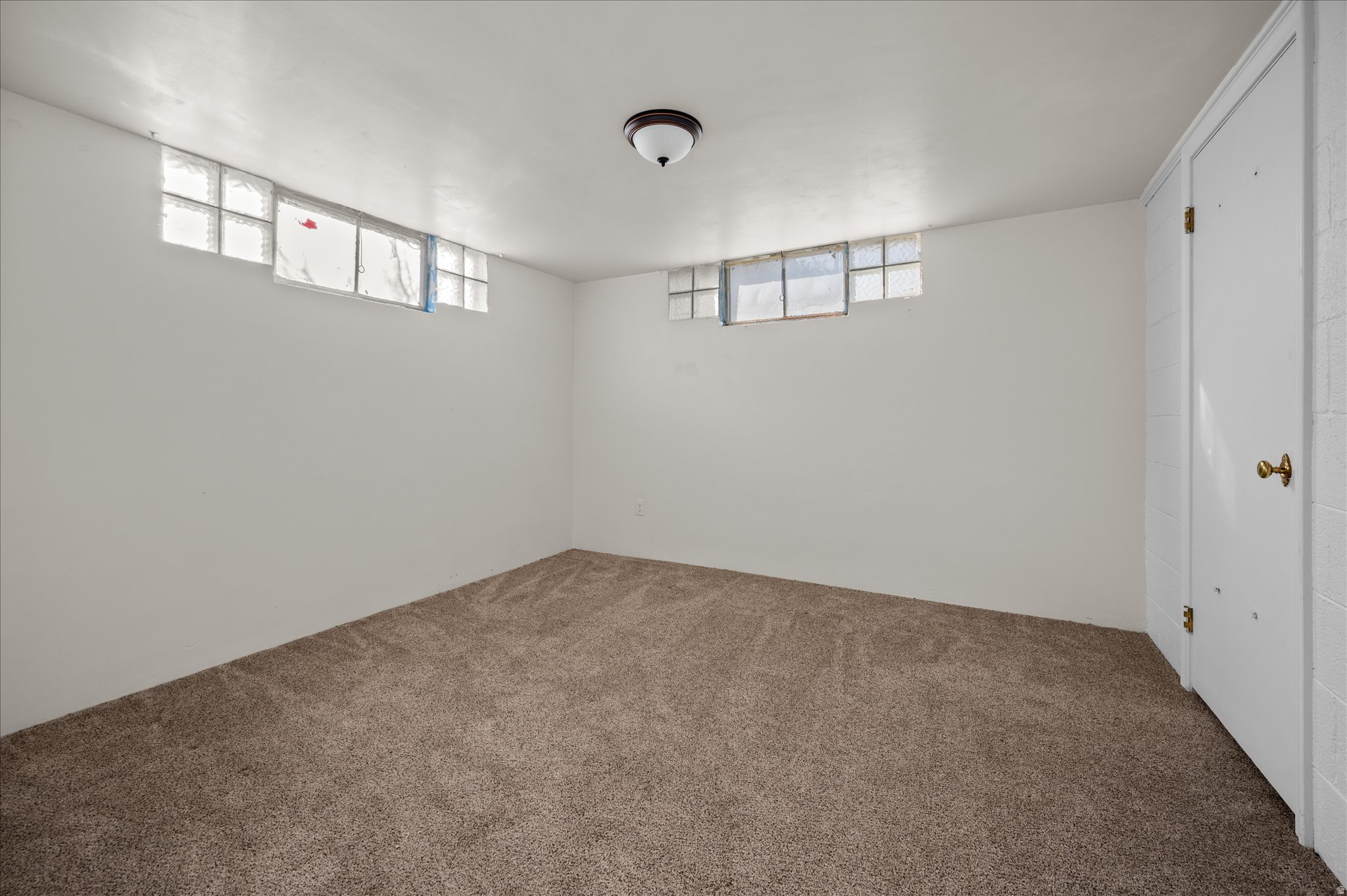 LAKE VIEW WARD - Residential