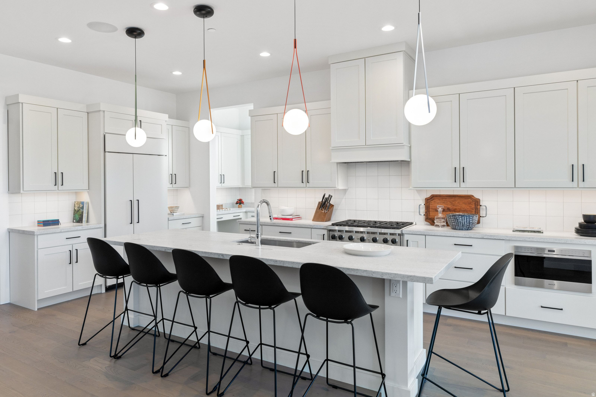 RED LEDGES - Residential