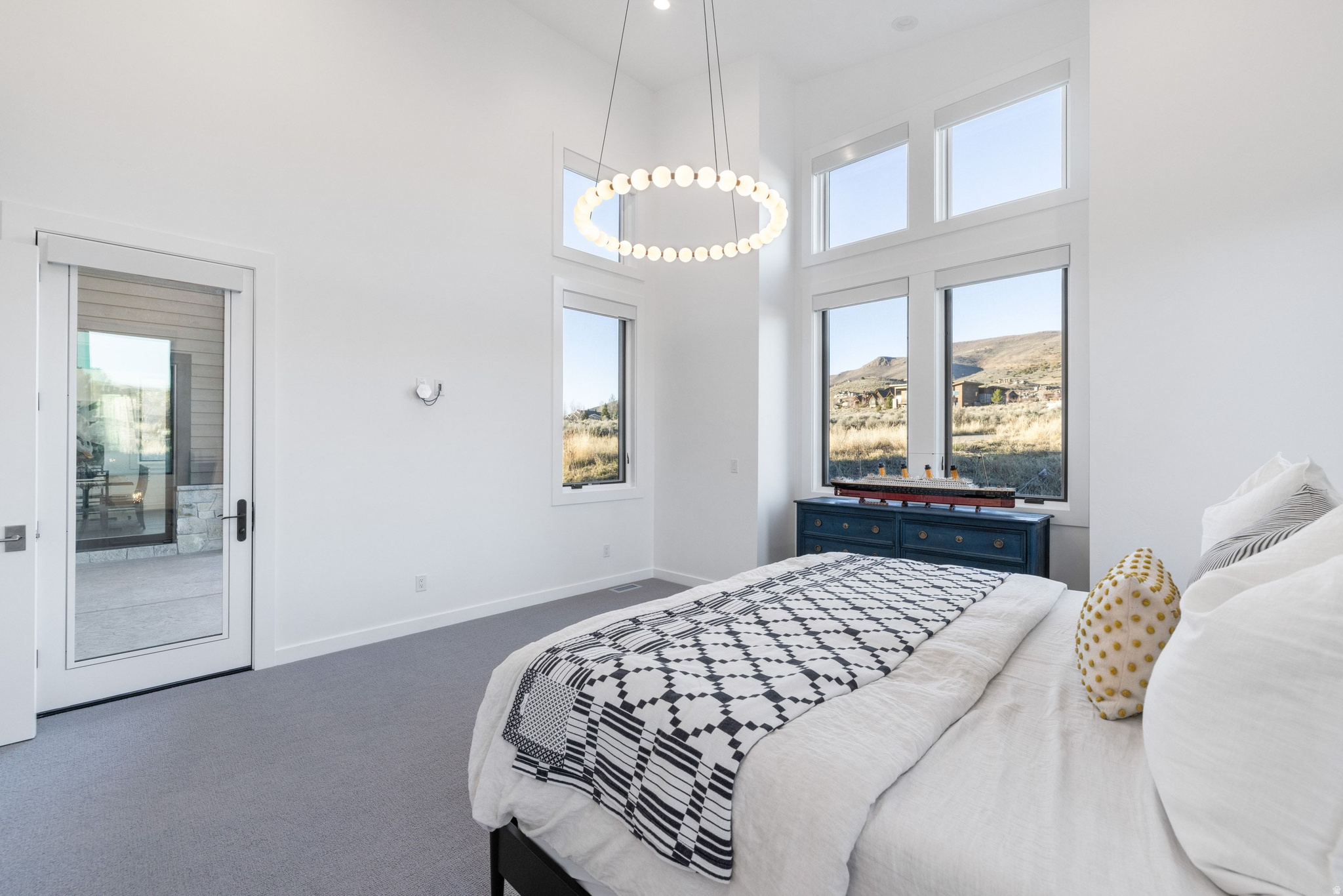 RED LEDGES - Residential