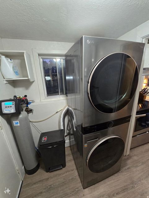 Tiny photo for 350 S 200 E, Spanish Fork, UT 84660 (MLS # 2155380)
