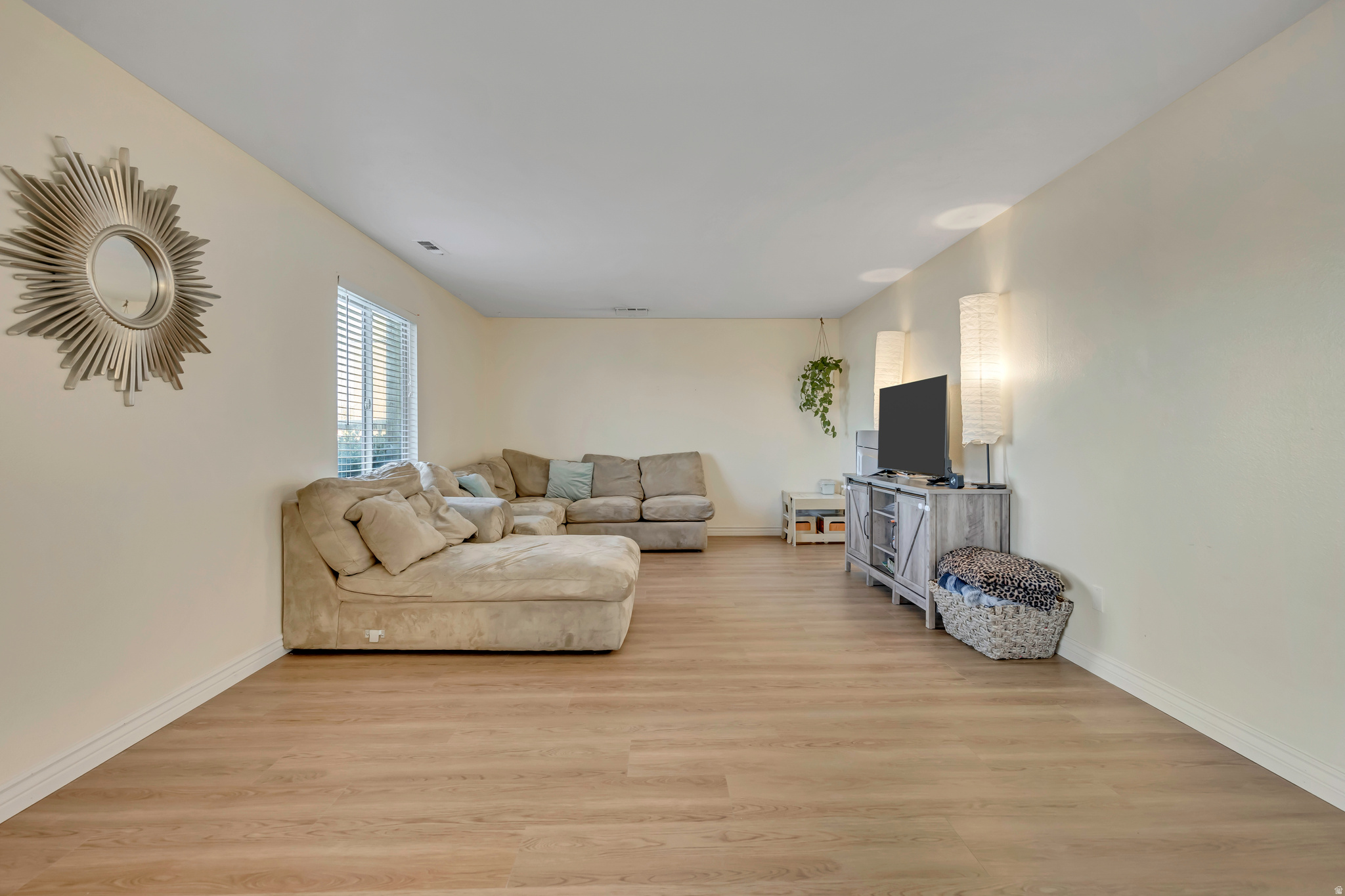 BOUNTIFUL MANOR - Residential