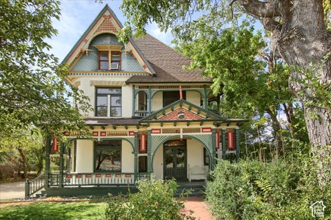 Photo of 1417 S WASHINGTON BLVD E, Ogden, UT 84404 (MLS # 2192600)