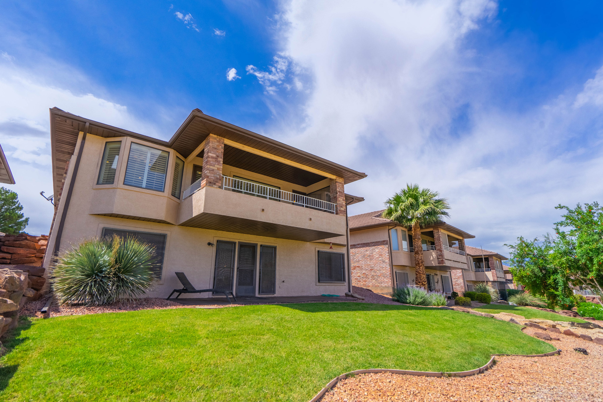 LEGACY 7 - Residential