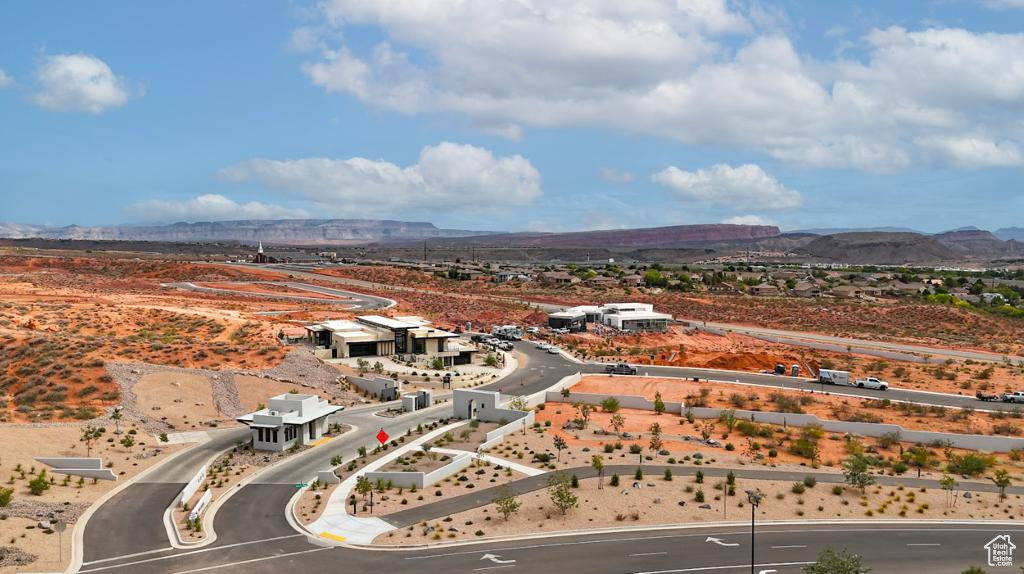 SOLENTE VILLAGE - Land