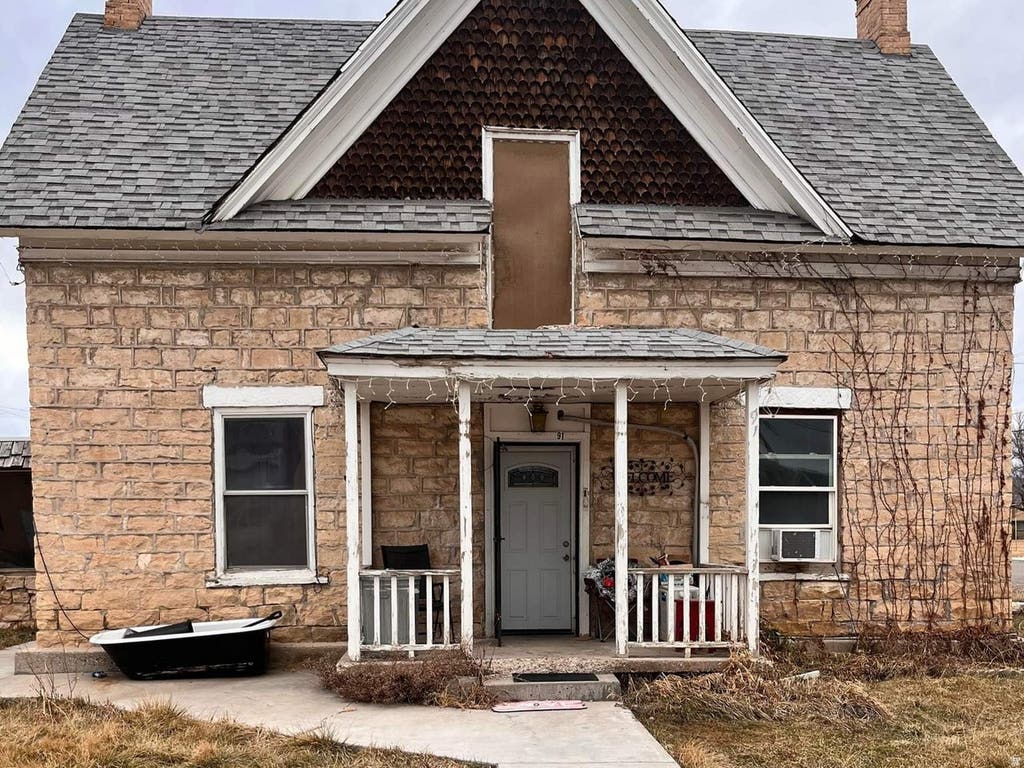 Photo of 91 N 100 W, Salina, UT 84654 (MLS # 2181420)